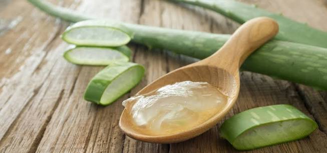 Pse aloe vera ndihmon pas djegies nga dielli?