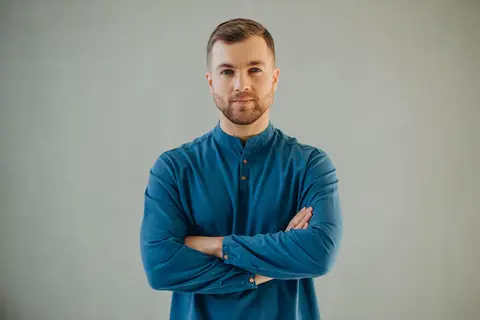 Dr. Klodi Mala